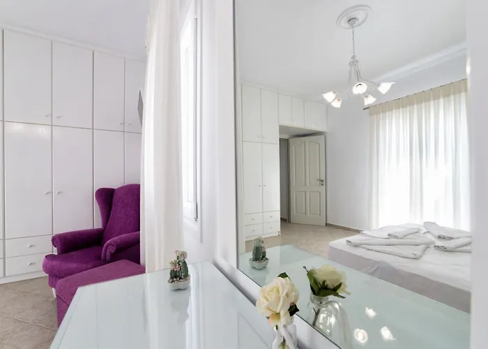 Panos Asteras Villa Isterni (Paros)