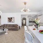 Panos Asteras Villa Isterni (Paros)