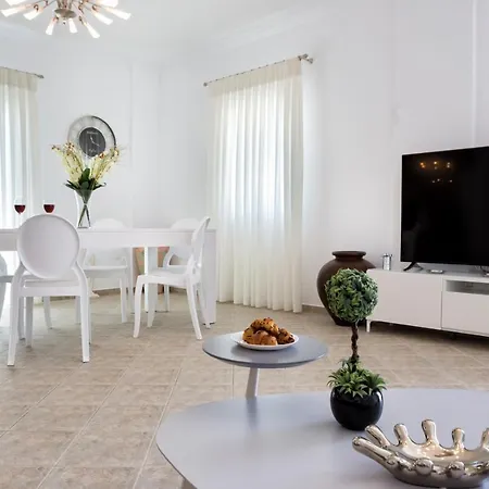 Panos Asteras Villa Isterni (Paros)