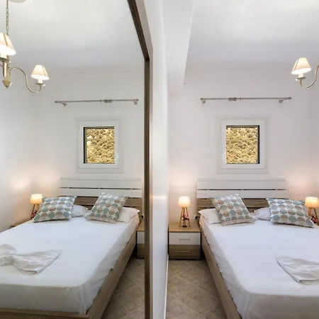 Willa Panos Asteras Isterni (Paros)