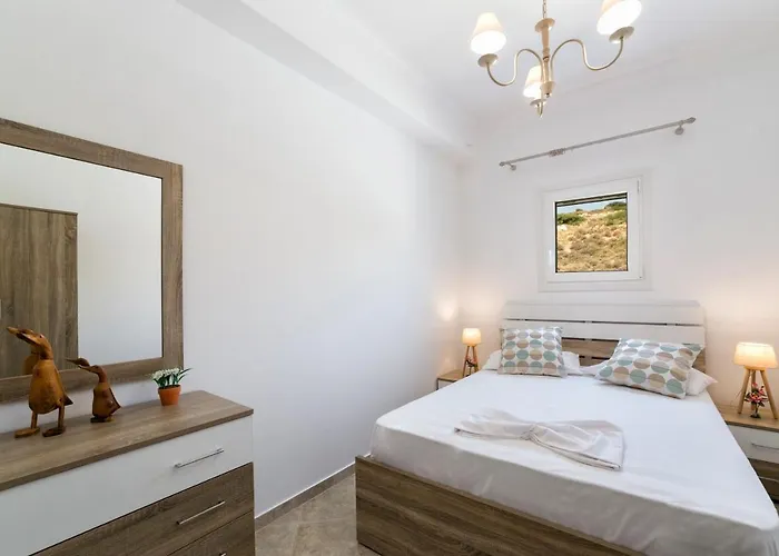 Panos Asteras Βίλα *