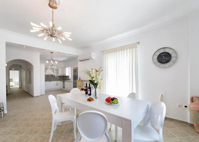 Panos Asteras 别墅 *